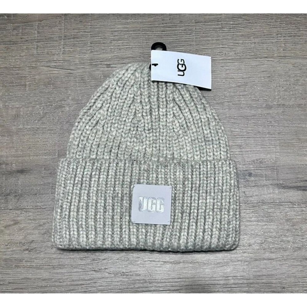 Ugg beanie